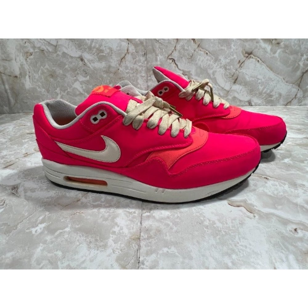 Nike Air Max MERCURIAL  665873-600 Hyper punch  size 12